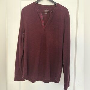 American Eagle Outfitters Men’s Long Sleeve Henley Shirt (Size L)